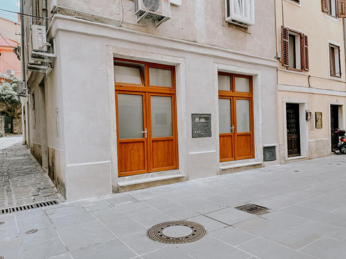 Labi'S Apartments Piran Exterior photo